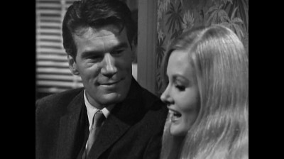 Dark Shadows - E0042 Legendado pt-BR [Silenc3rz]