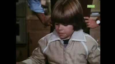 Huit ça suffit (1977) French S5E8 La grève.