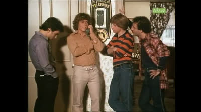 Huit ça suffit (1977) French S5E17 Sept jours encore.