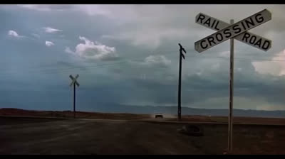 The Doors - Roadhouse Blues (Vanishing Point movie) ;